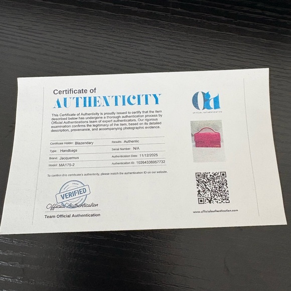 Jacquemus Vibrant Pink Mini Bag with Gold Accents - Picture 7 of 7